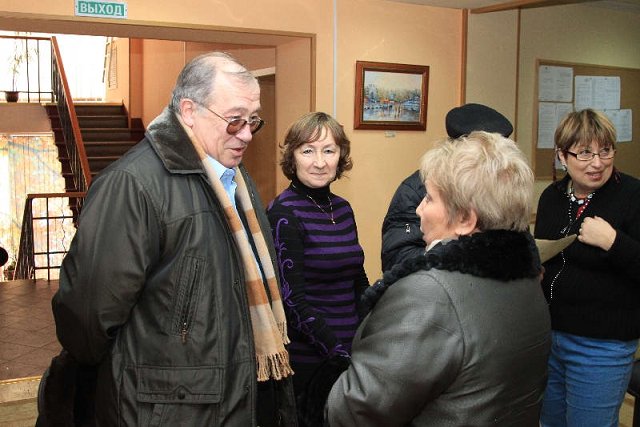 А.Боричук и Ирина Браткова. На заднем плане - Вера Сиварева.